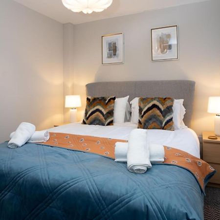 Modern 2 Bdr Apartment At Queens By Belfast City Breaks Buitenkant foto