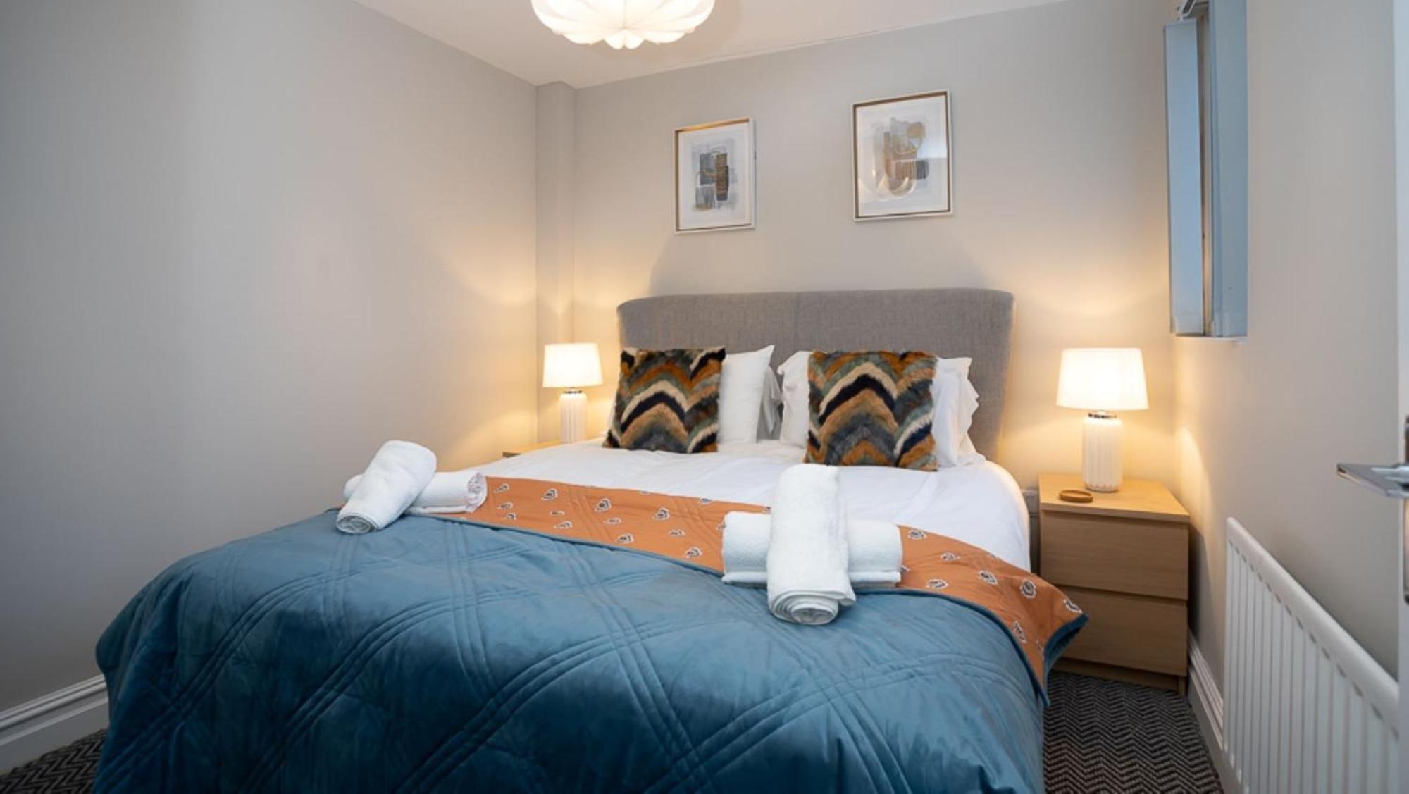 Modern 2 Bdr Apartment At Queens By Belfast City Breaks Buitenkant foto